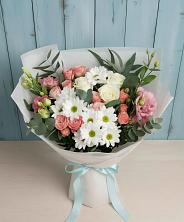 Букет цветов из:  Розы, Лизиантусы и Хризантемы в Оловянной