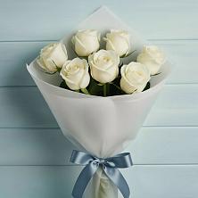 Букет 7 Белых роз Эдлесс Лав в Оловянной