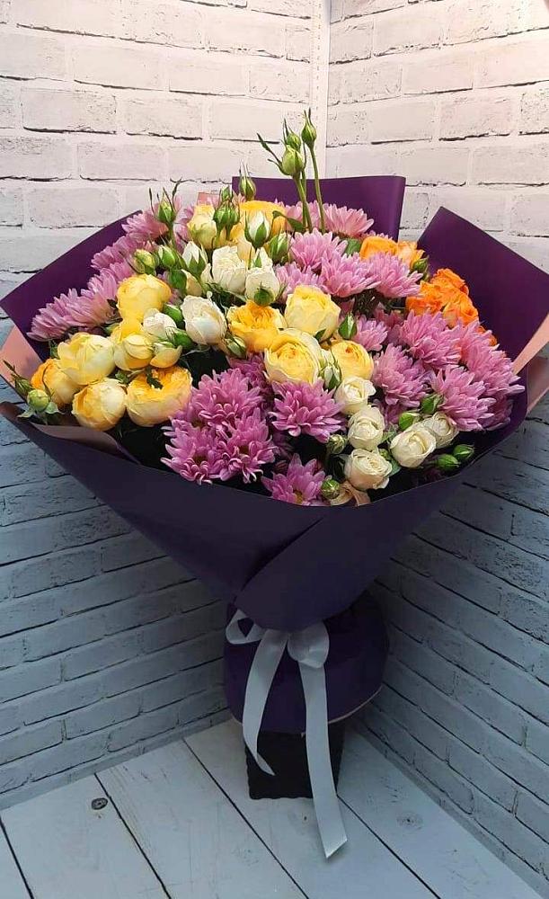 Букет цветов из: Хризантемы и Розы в Оловянной